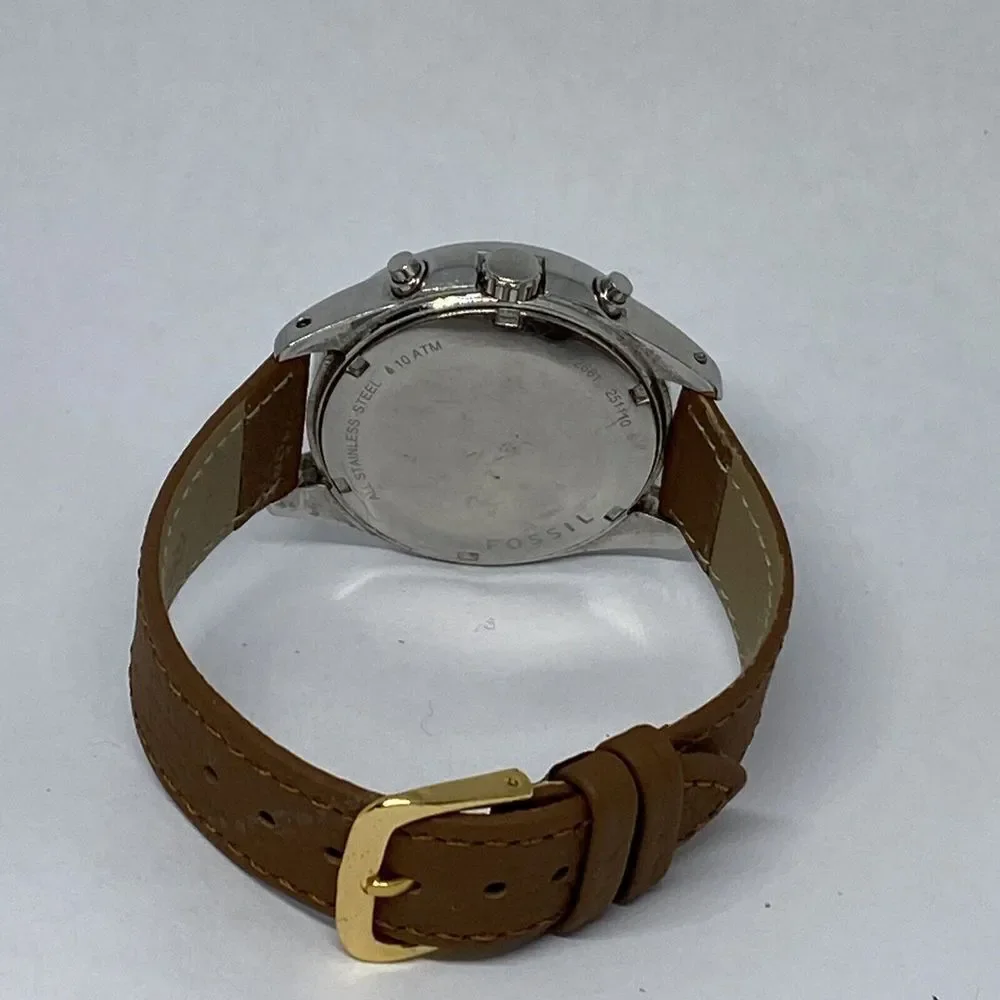 Fossil ES2681 Women's Brown Leather Analog Silver Dial Quartz Wrist Watch HK996